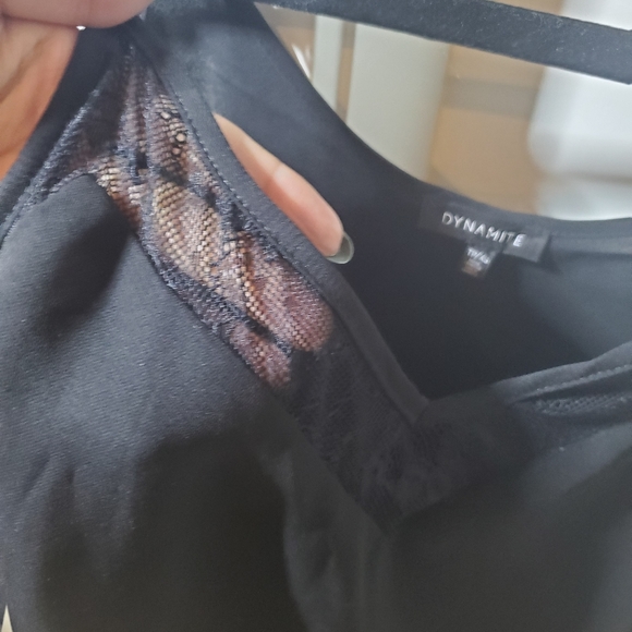 Lace Detail Tank Top - Picture 3 of 3